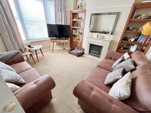 Lounge - click for photo gallery